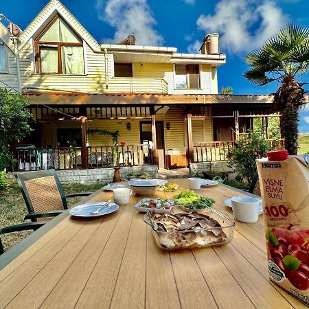 Arnavutkoy Otantik Havalimanina Yakin Villa المظهر الخارجي الصورة